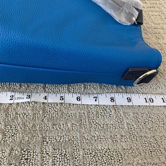 Thirty-One Miles of Style Daring Cobalt Pebble Bag - Picture 11 of 12